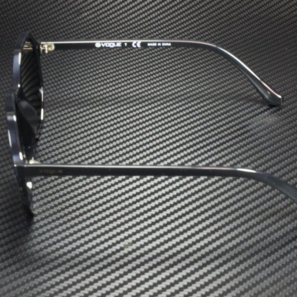 Vogue Women\'s Black and Grey Sunglasses! main image 4